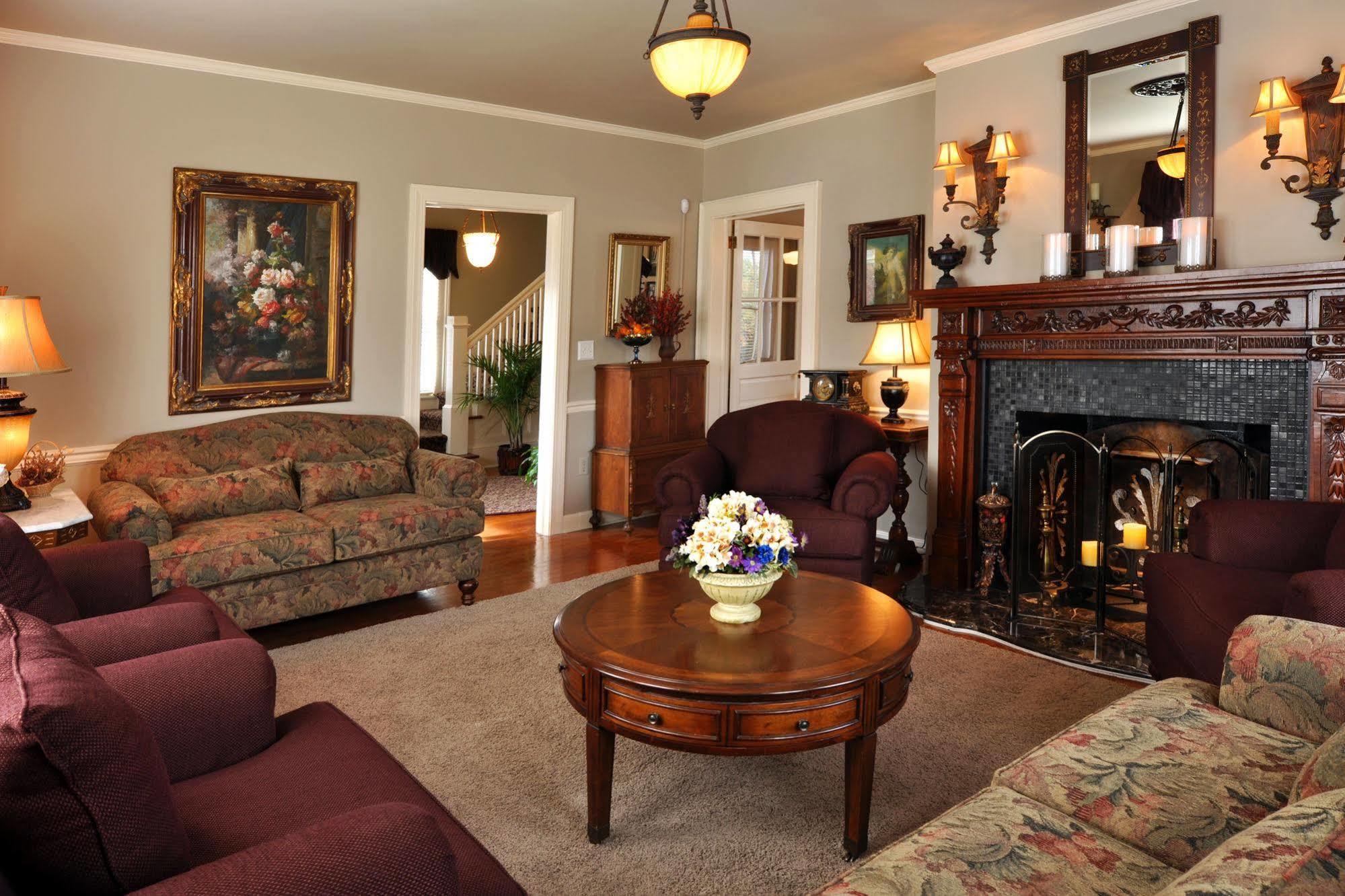 Bed and Breakfast The Aerie New Bern Exterior foto