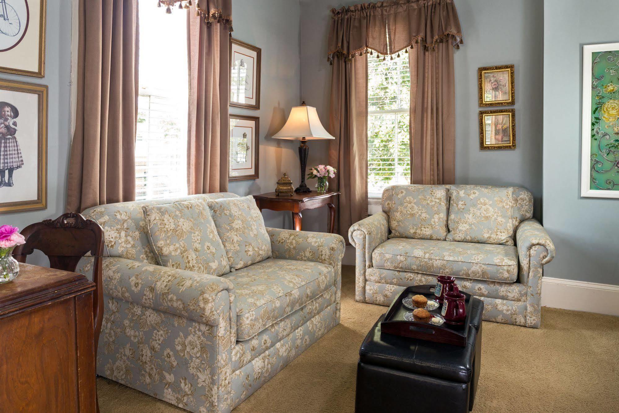 Bed and Breakfast The Aerie New Bern Exterior foto