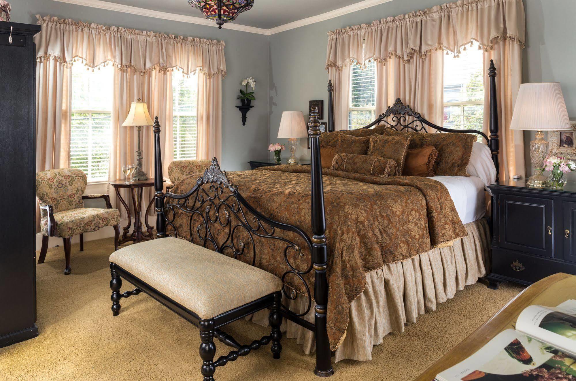 Bed and Breakfast The Aerie New Bern Exterior foto